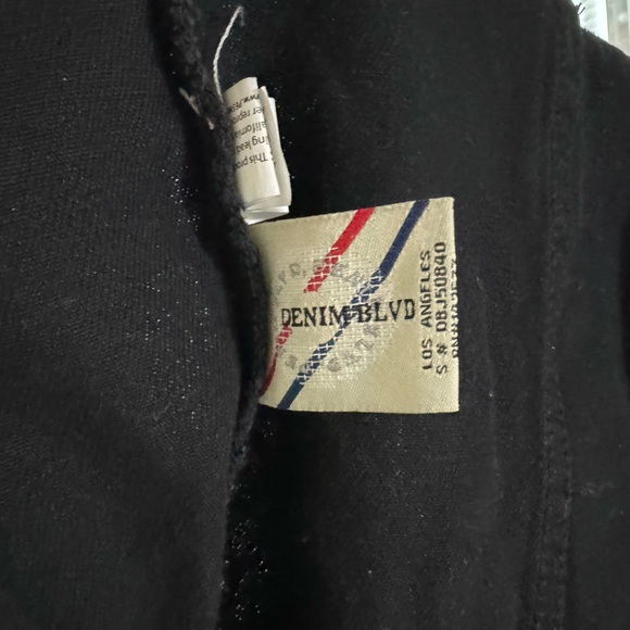 DENIM BLVD LOS ANGELES black denim jacket with Jewel design. Size S 100% cotton - Picture 7 of 8